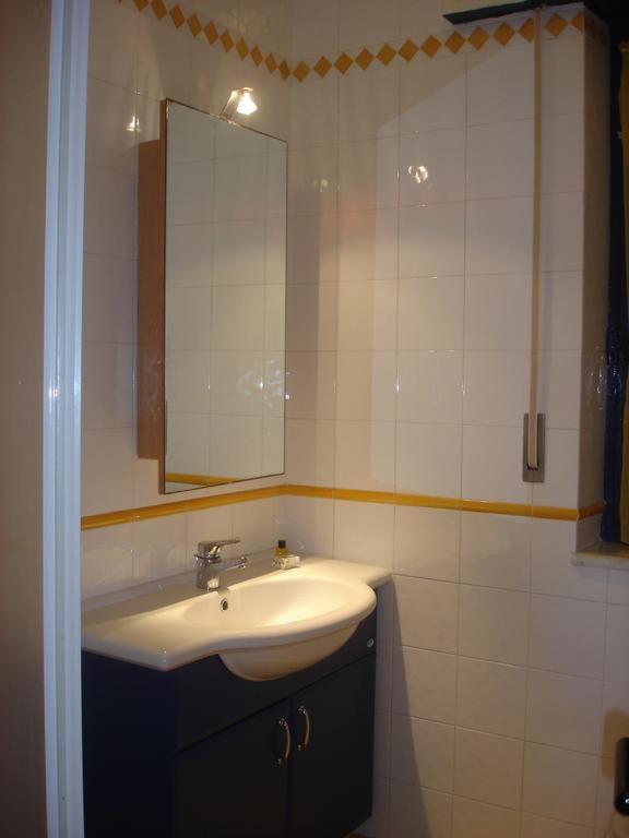 Miramar Cosy Apartment モンテロッソ・アル・マーレ エクステリア 写真