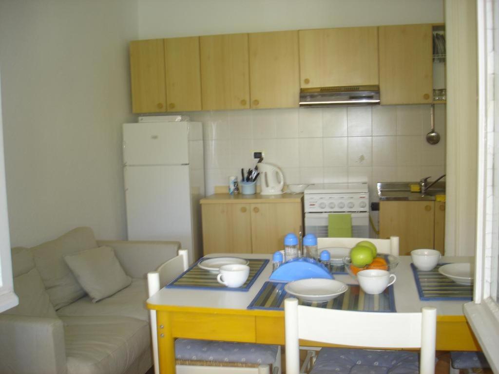 Miramar Cosy Apartment モンテロッソ・アル・マーレ エクステリア 写真